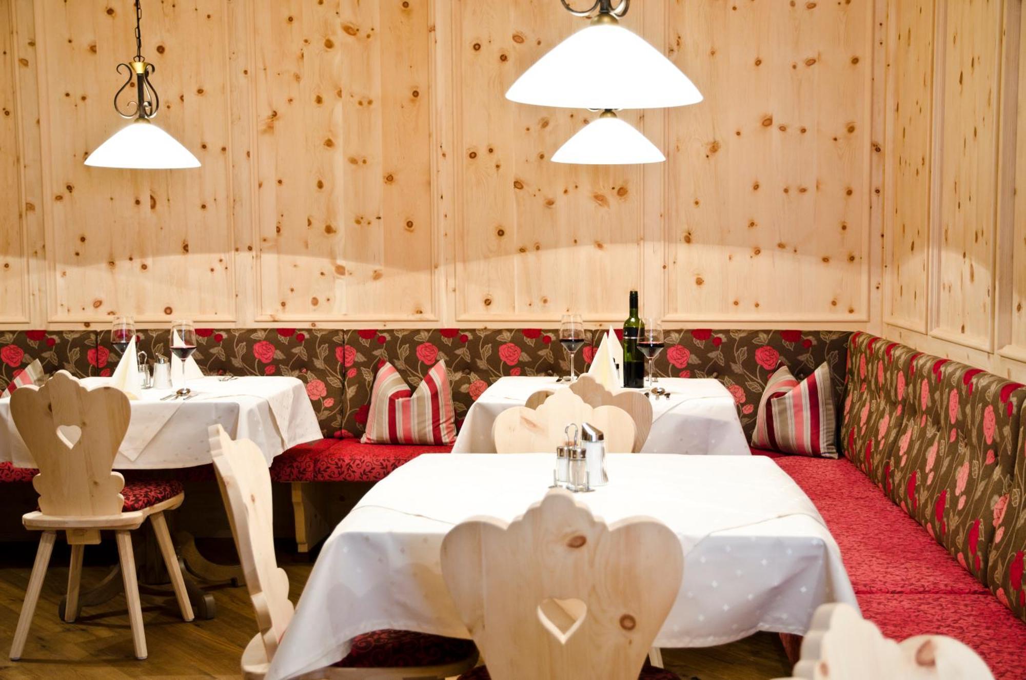 Hotel Garni Arosa Ischgl